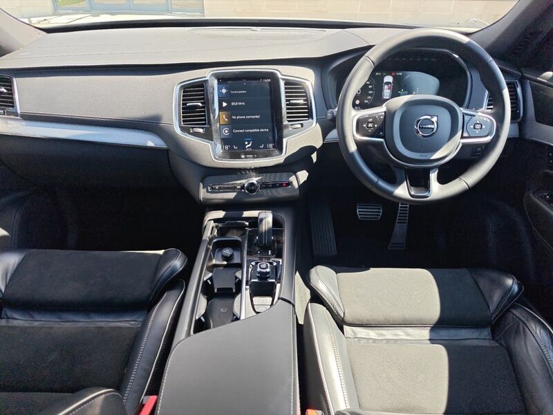 More views of Volvo XC90