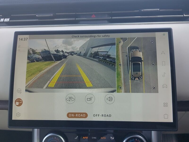 More views of Land Rover Range Rover