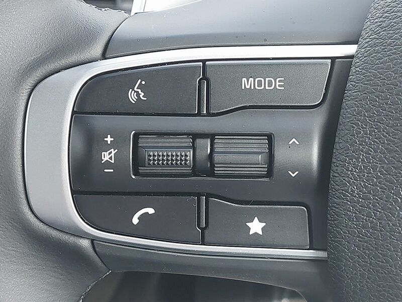 More views of Kia Sportage