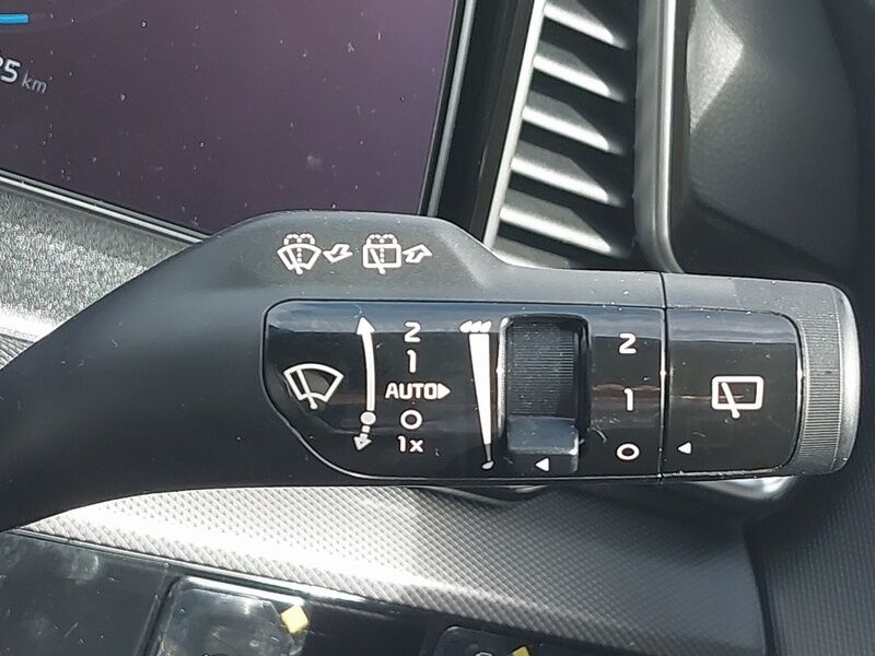 More views of Kia Sportage