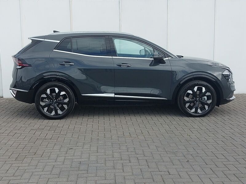 More views of Kia Sportage