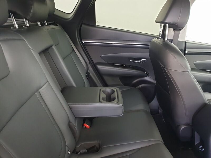 More views of Hyundai Tucson