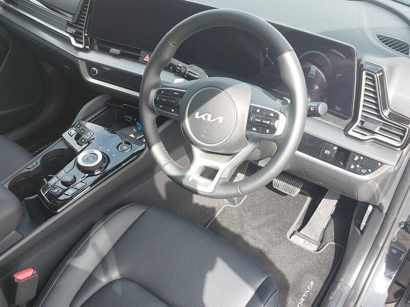 More views of Kia Sportage