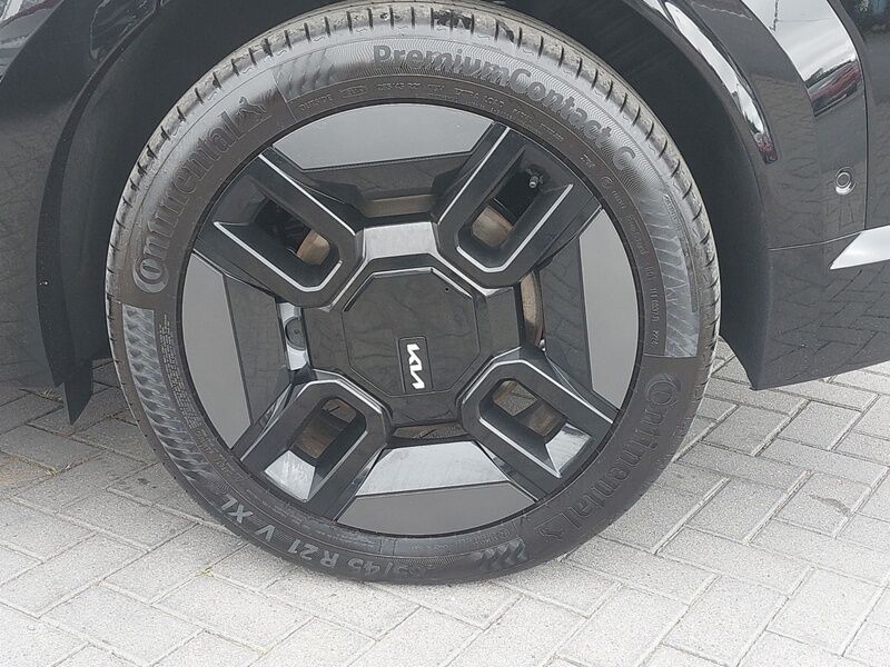 More views of Kia EV9