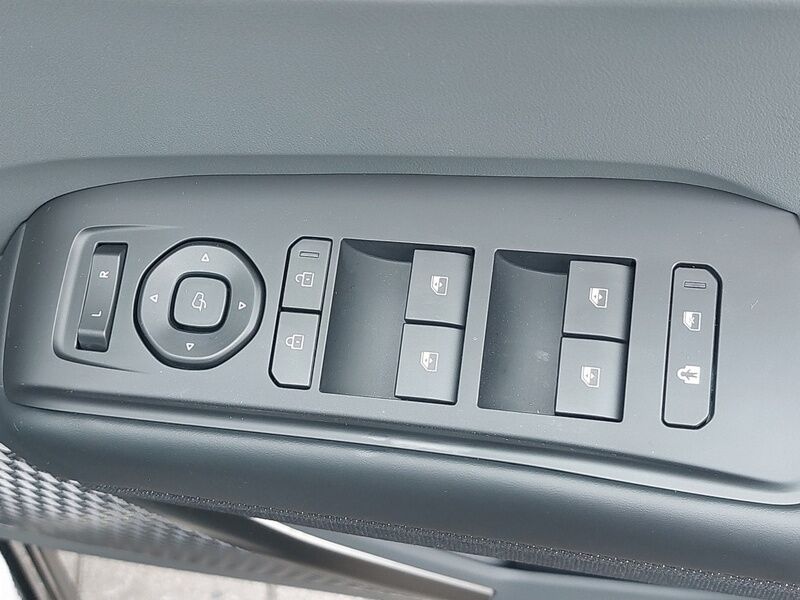 More views of Kia EV9