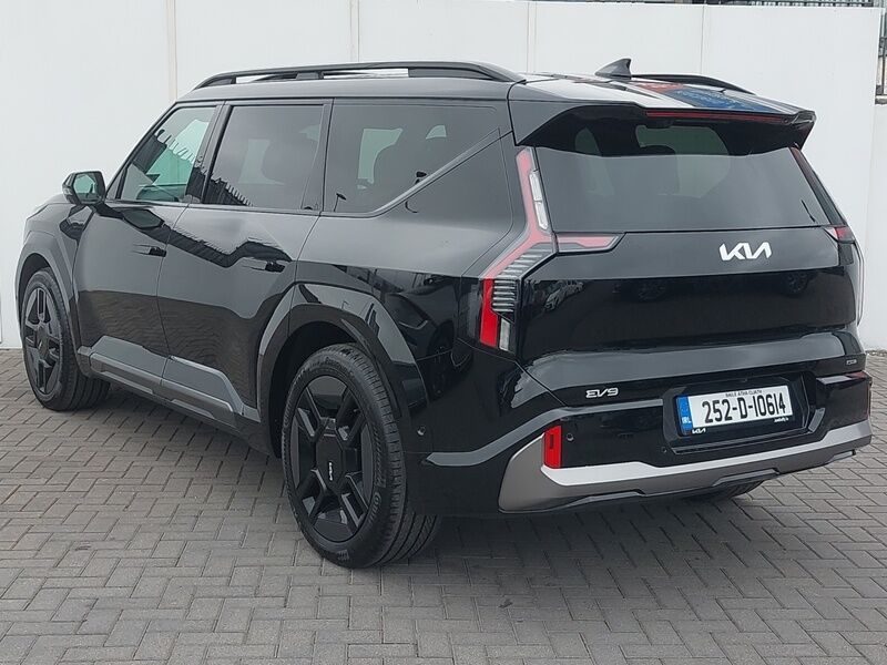 More views of Kia EV9