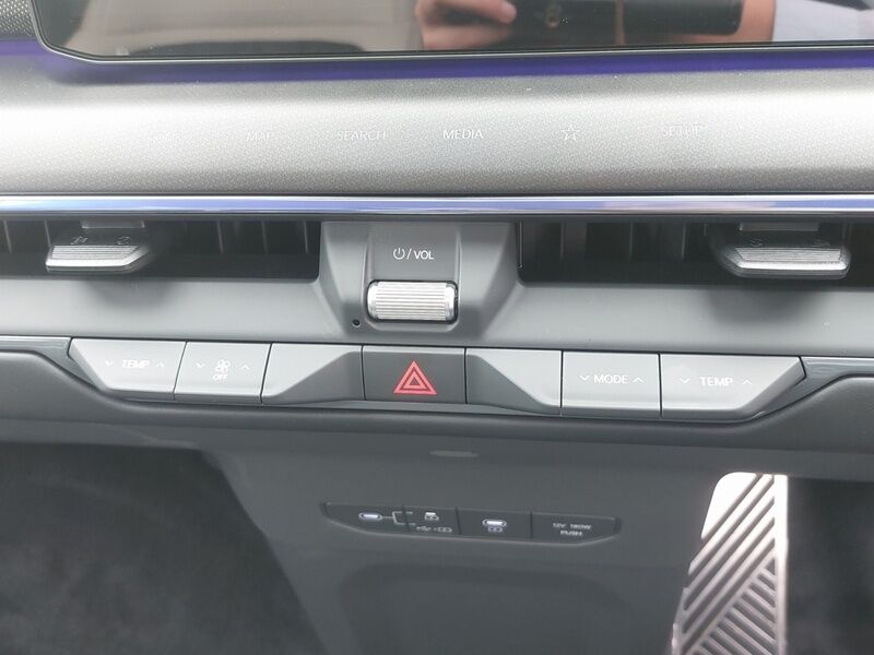 More views of Kia EV9