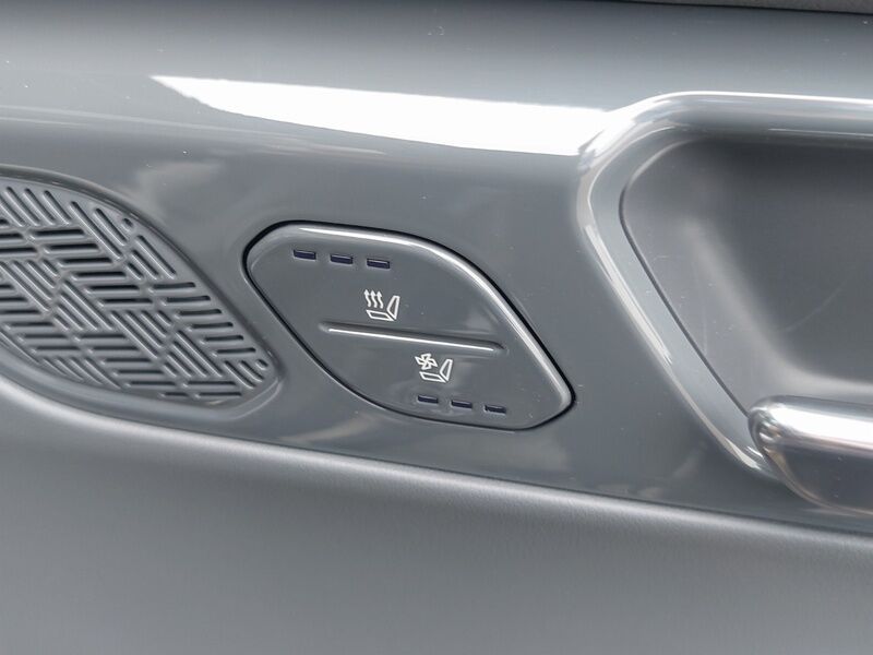 More views of Kia EV9