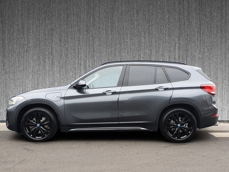 More views of BMW X1