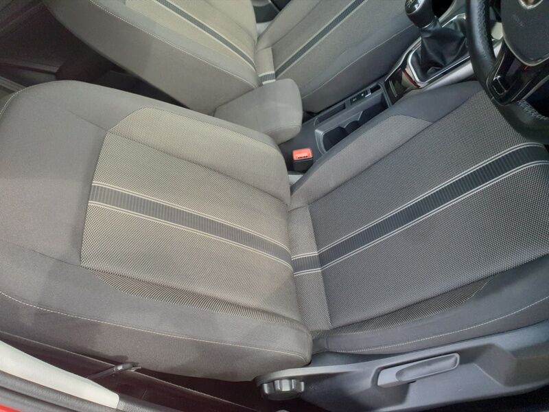 More views of Volkswagen T-Roc