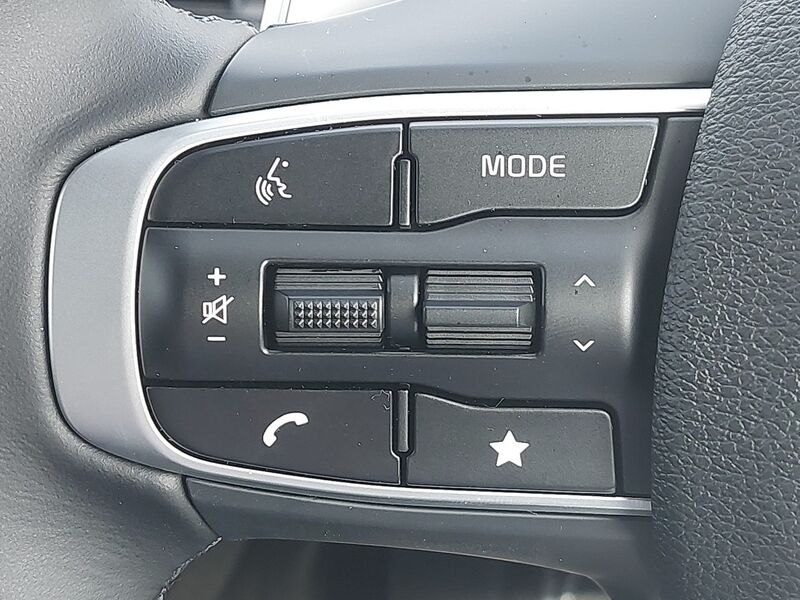 More views of Kia Sportage