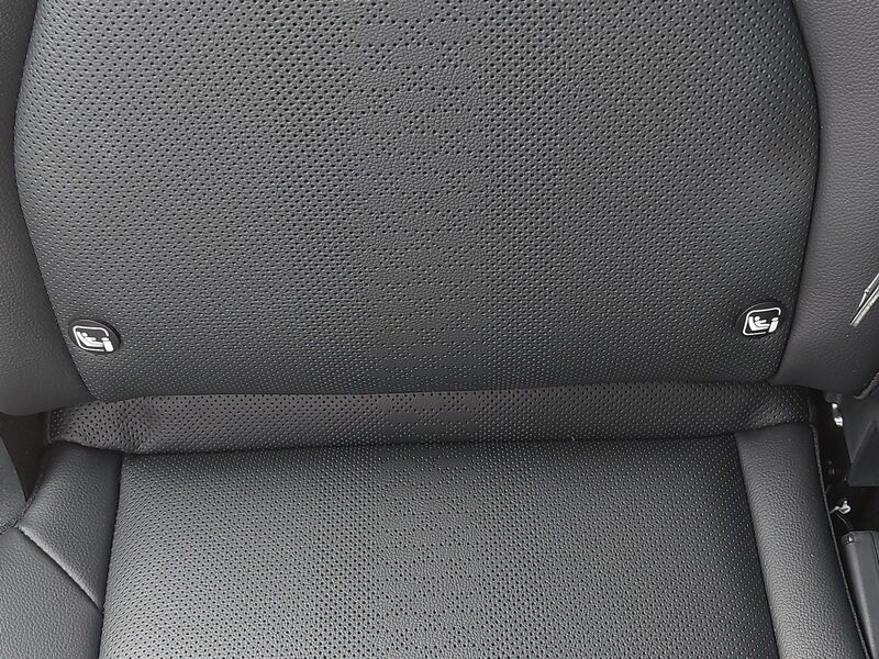 More views of Kia Sportage