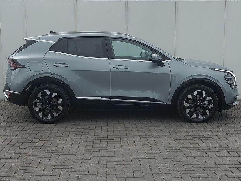 More views of Kia Sportage