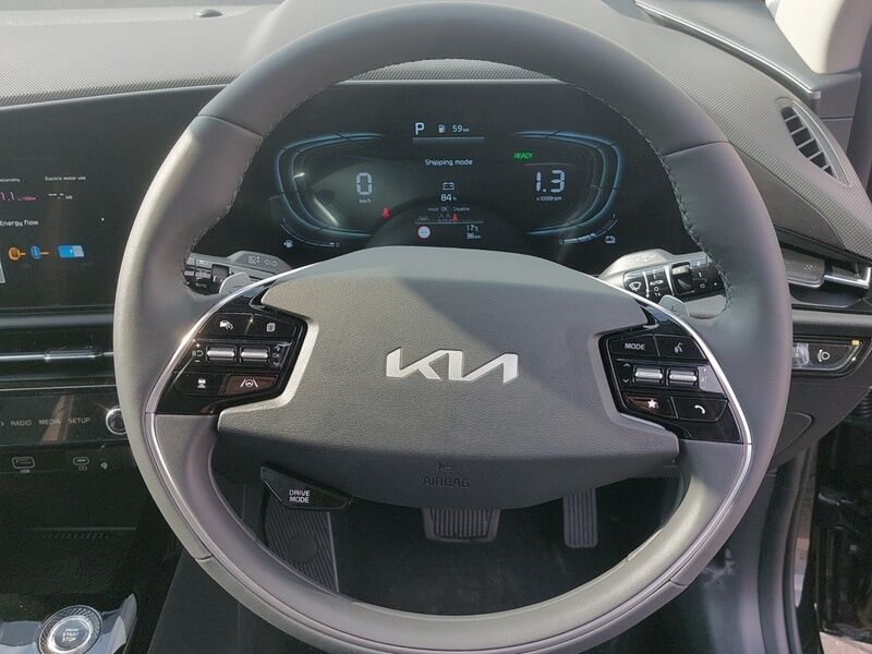 More views of Kia Niro