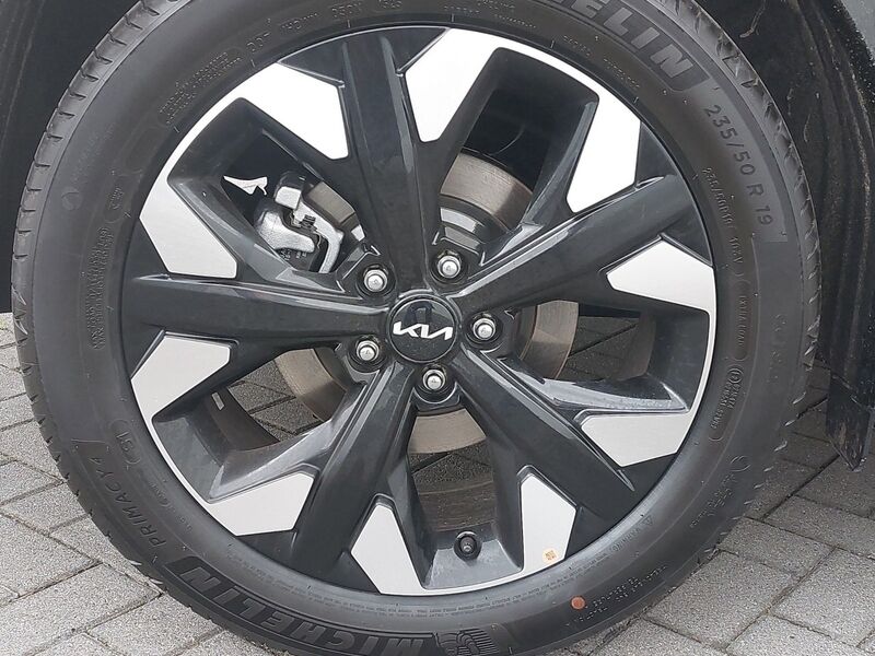 More views of Kia Sportage