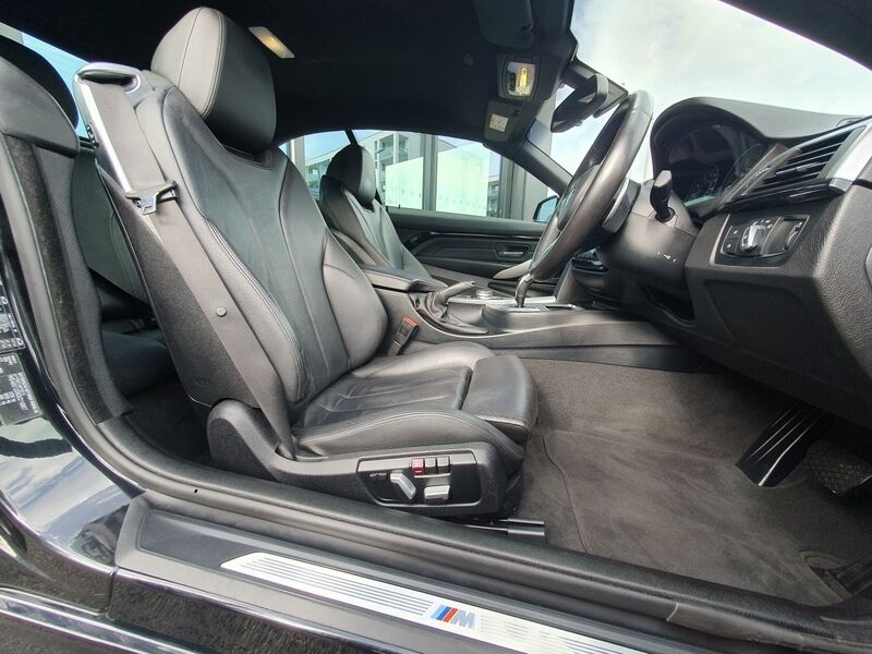 More views of BMW 4 Series