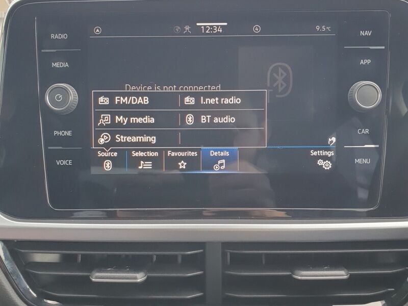 More views of Volkswagen T-Roc