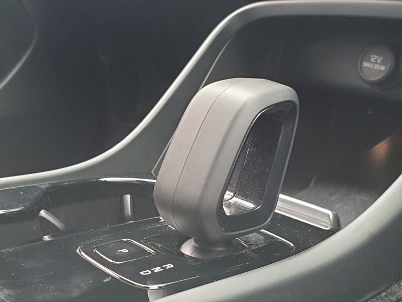 More views of Volvo XC40