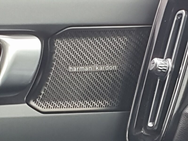 More views of Volvo XC40