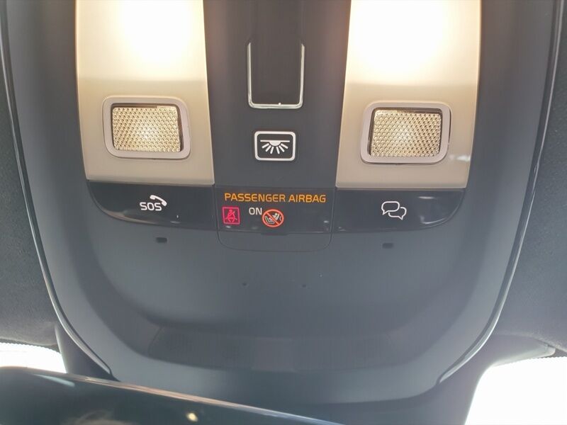 More views of Volvo XC40