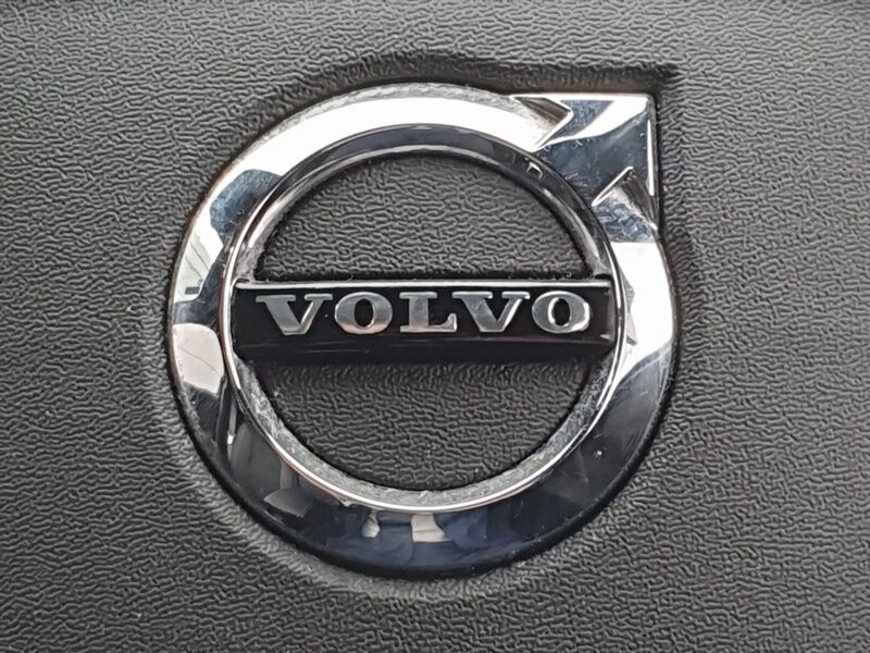 More views of Volvo XC40