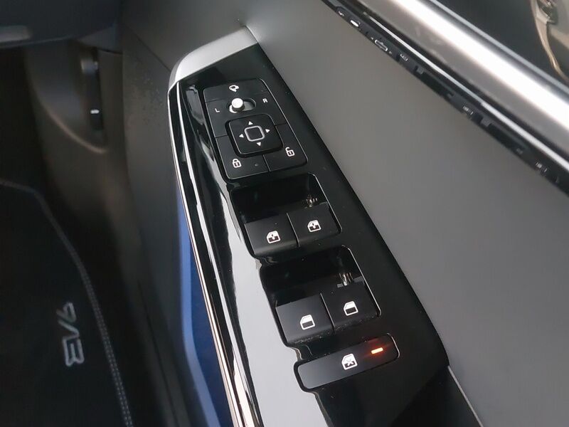 More views of Kia EV6