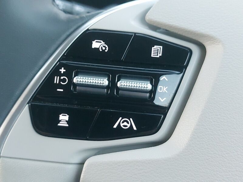 More views of Kia EV6