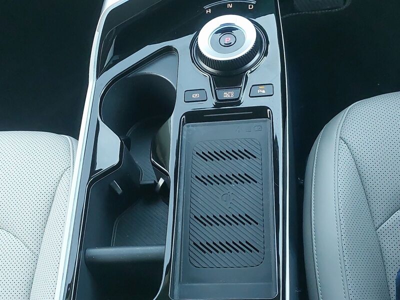 More views of Kia EV6