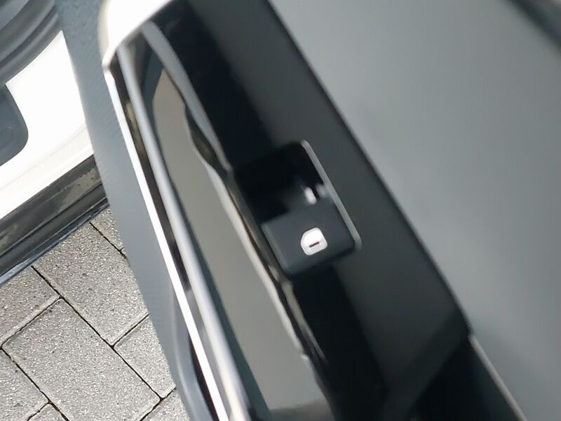 More views of Kia EV6