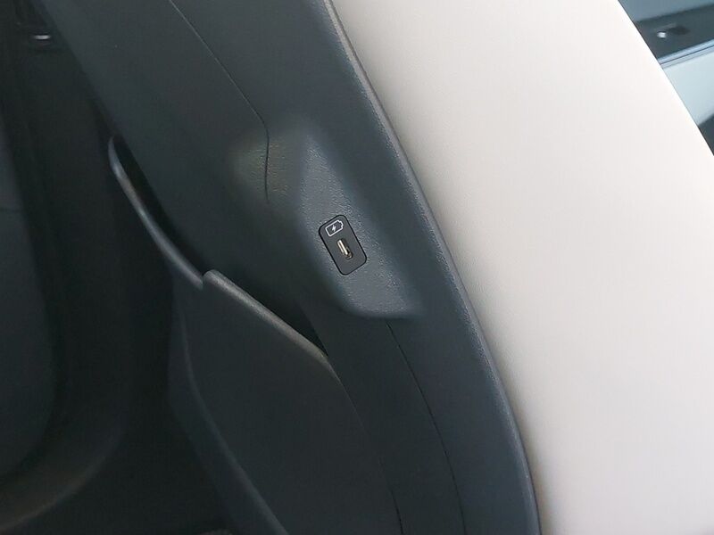 More views of Kia EV6