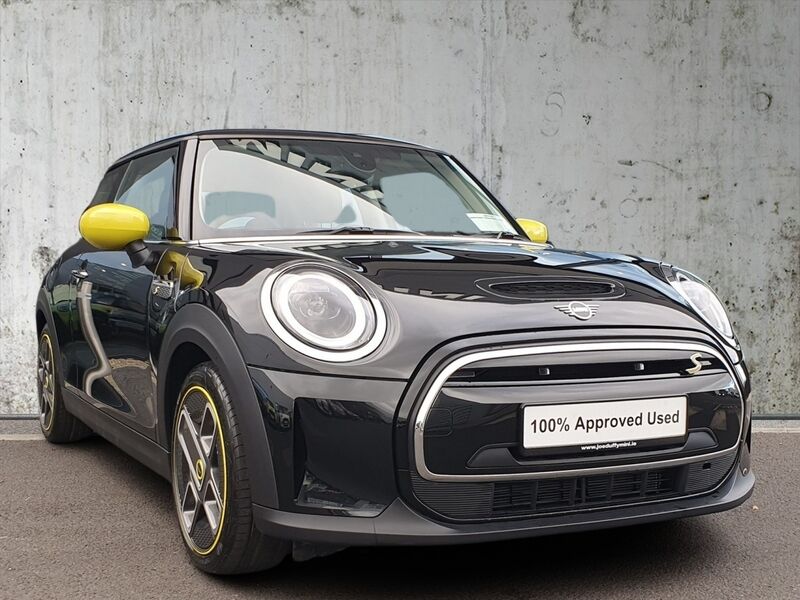 More views of MINI Hatch