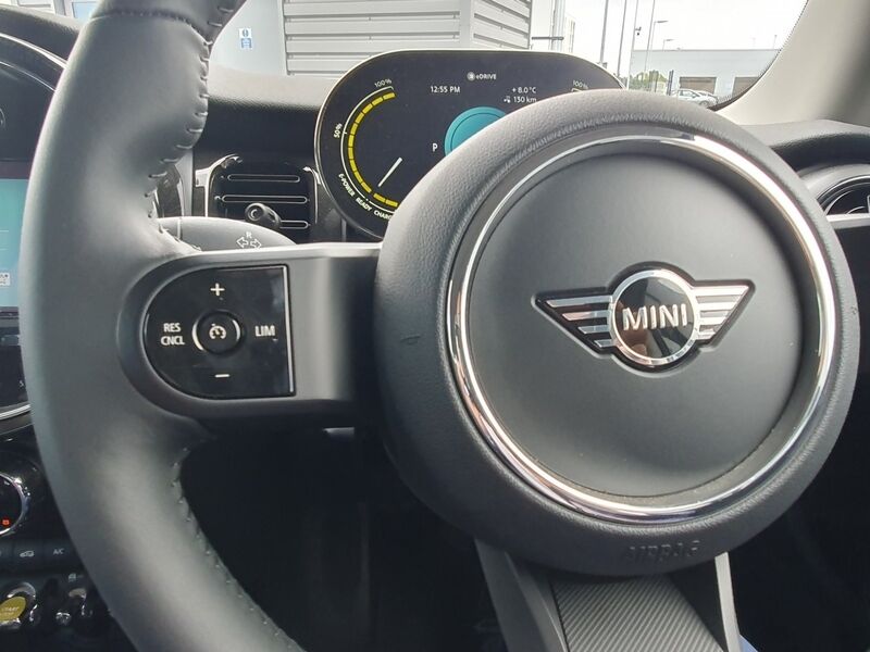 More views of MINI Hatch