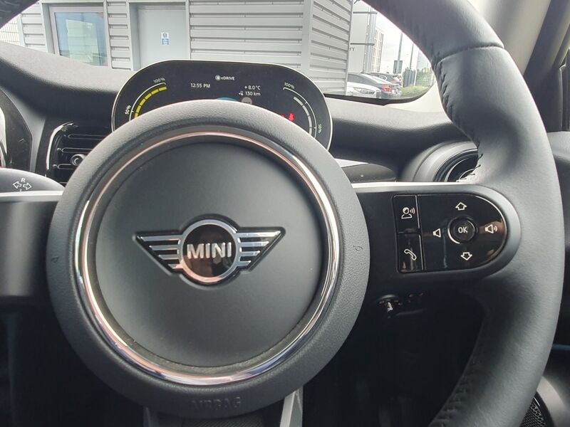 More views of MINI Hatch