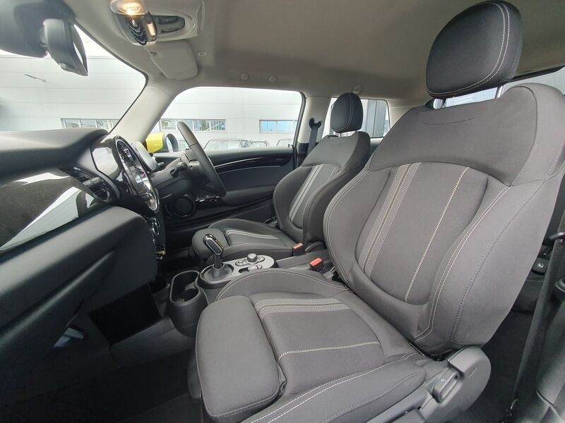 More views of MINI Hatch