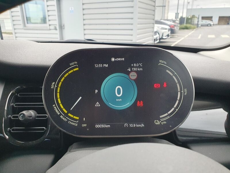 More views of MINI Hatch
