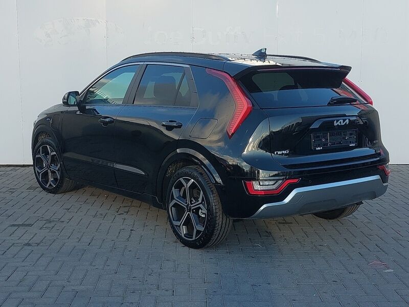 More views of Kia Niro