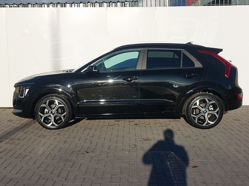 More views of Kia Niro