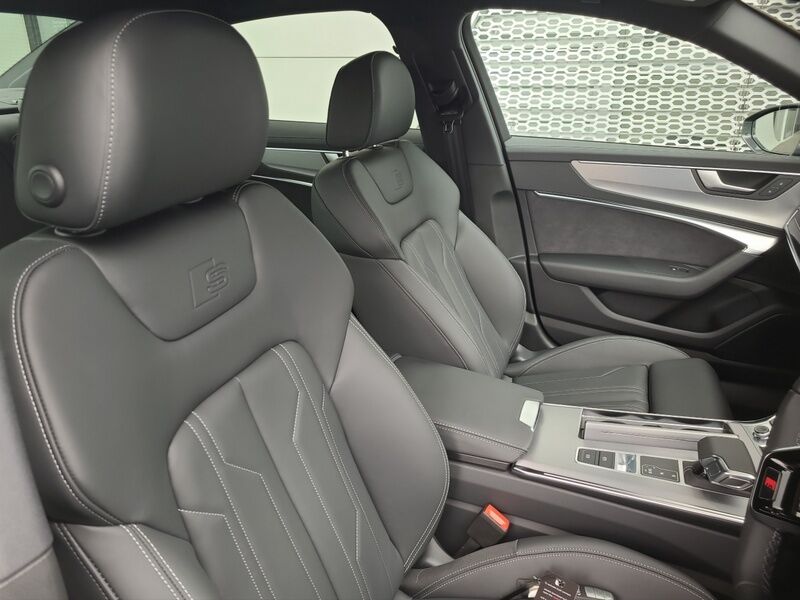 More views of Audi A6