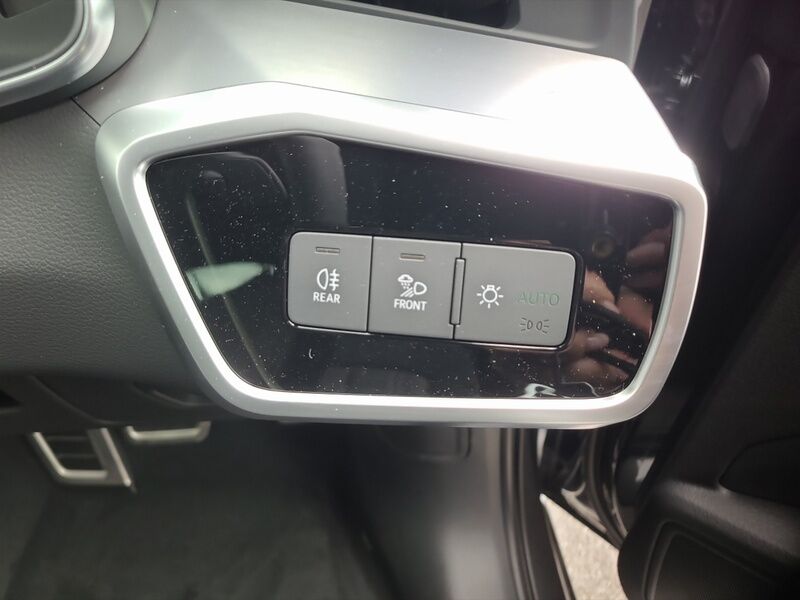 More views of Audi A6