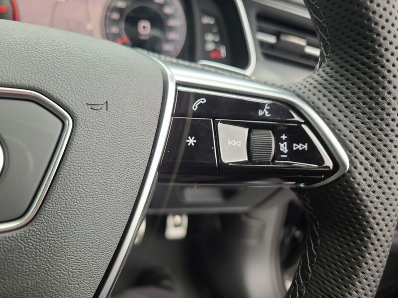 More views of Audi A6