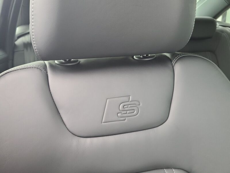 More views of Audi A6