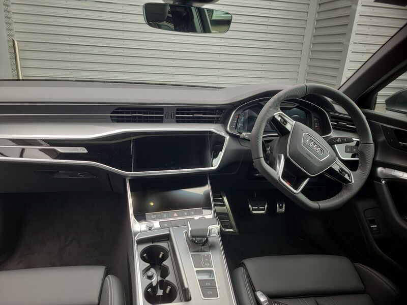 More views of Audi A6