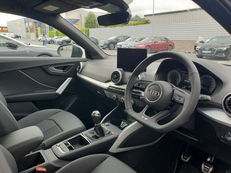 More views of Audi Q2