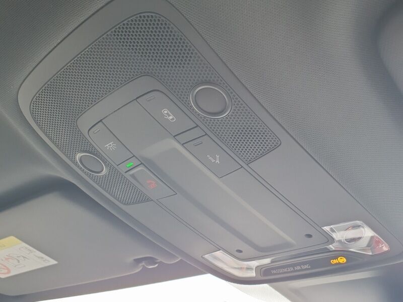 More views of Audi Q2