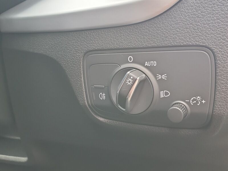 More views of Audi Q2