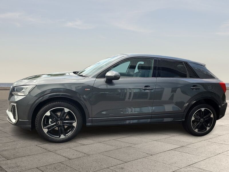 More views of Audi Q2