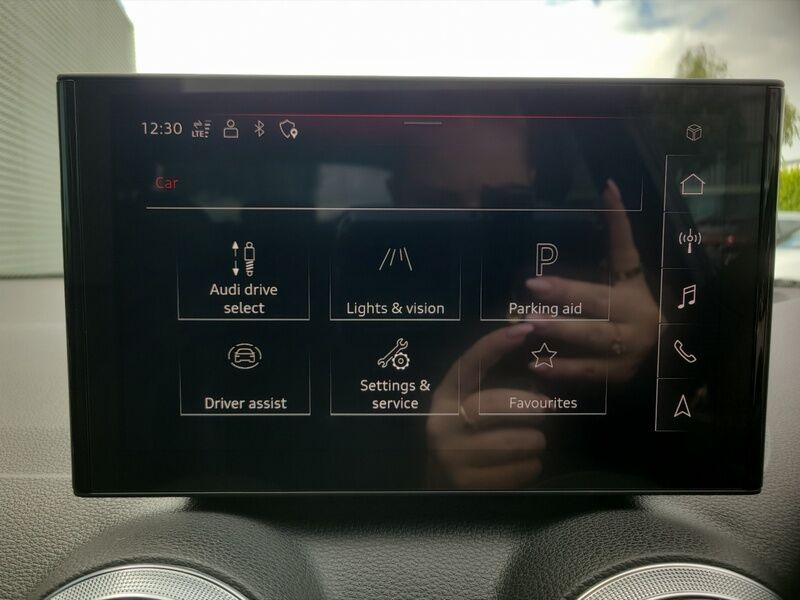 More views of Audi Q2