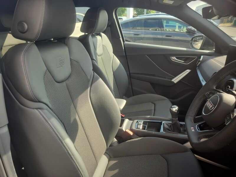 More views of Audi Q2