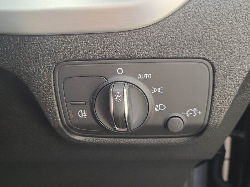 More views of Audi Q2