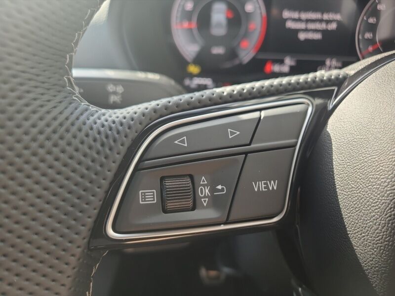 More views of Audi Q2